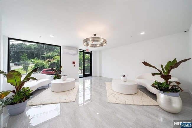 Building Photo - 3309 Liberty Ave