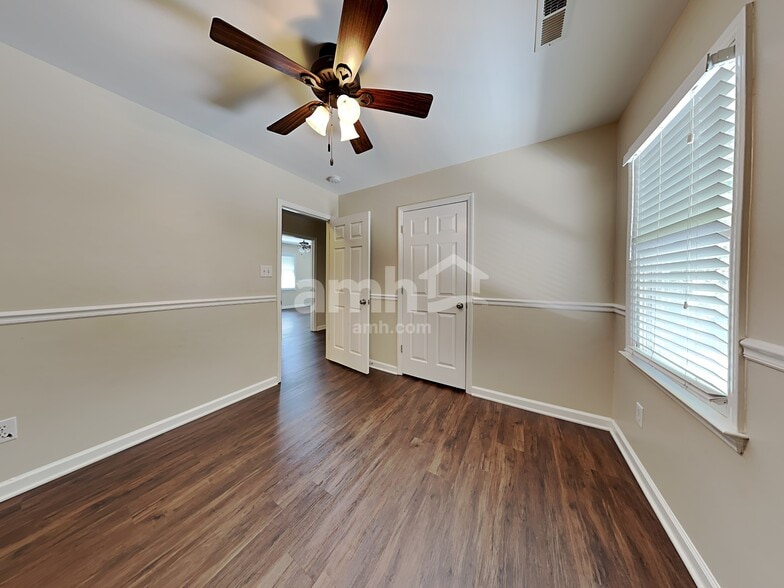 Building Photo - 6112 Glenridge Ct