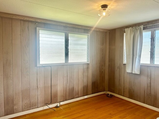 Building Photo - 3313 Manoa Rd