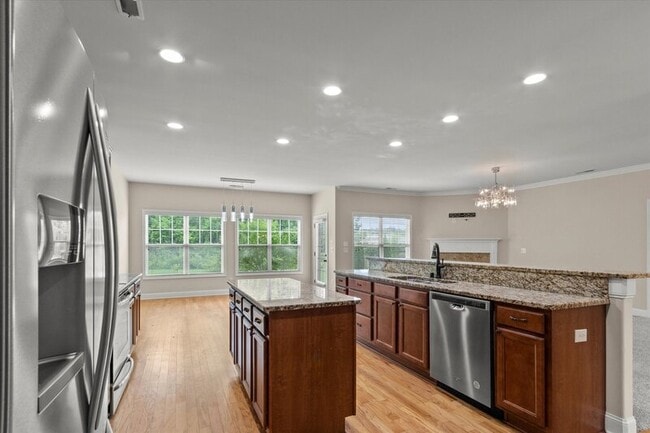 Building Photo - 288 Big Oak Ln