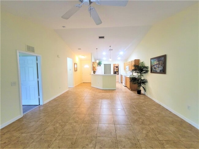 Building Photo - 11124 Hotchkiss Dr
