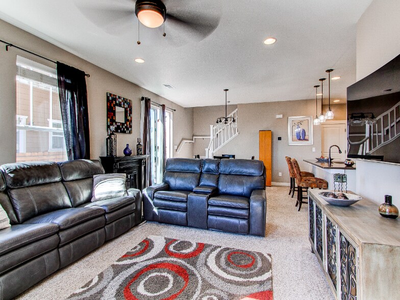 Building Photo - 16426 Zuni Pl