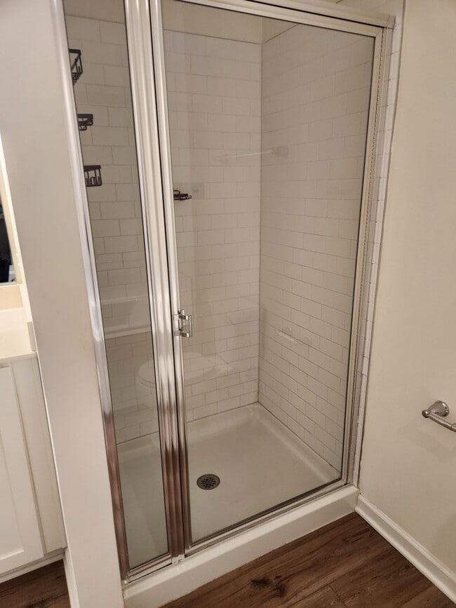 Building Photo - 24 Orch Grn Dr