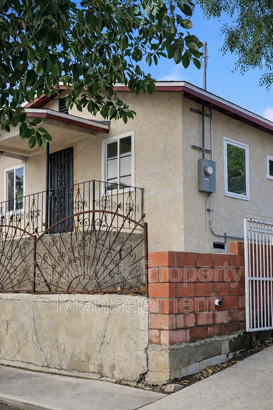 Building Photo - 5009 Wadena St