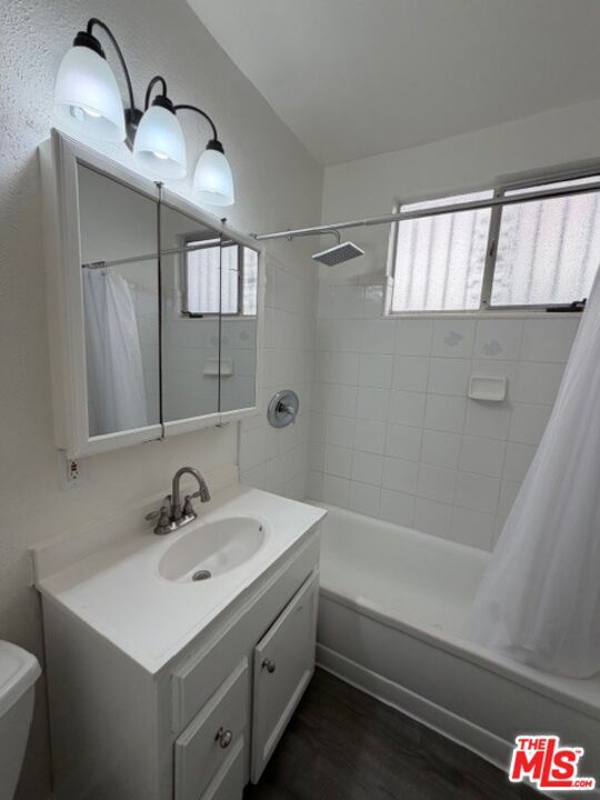 Building Photo - 1407 Alvarado Terrace