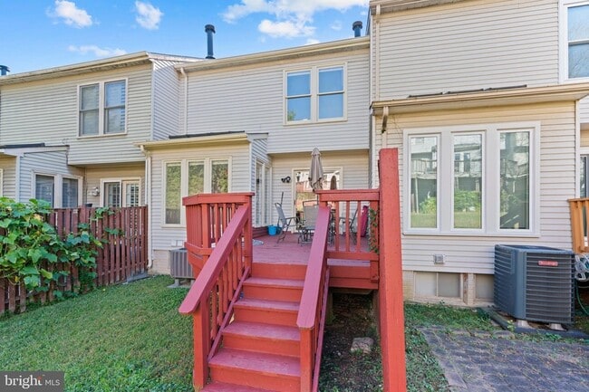Building Photo - 20324 Cedarhurst Way
