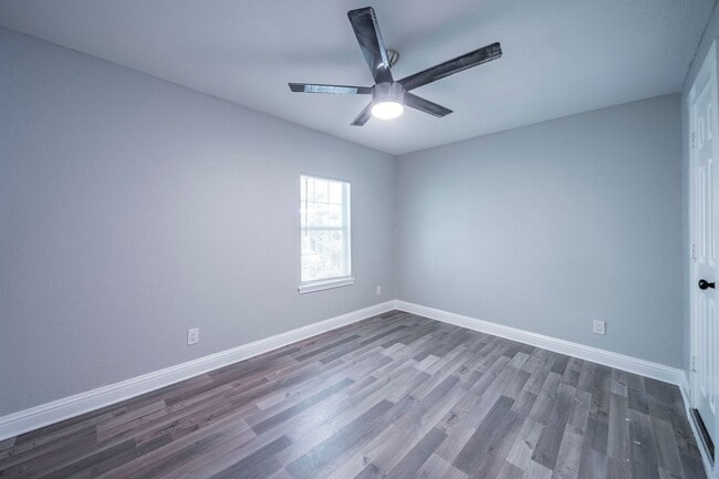 Building Photo - Beautiful home in Fort Worth!