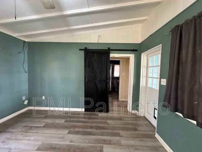Building Photo - 1019 Trillie Ln