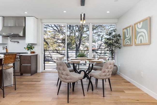 Building Photo - Brand New LUXURY 2026 Construction Homes in Silverlake!