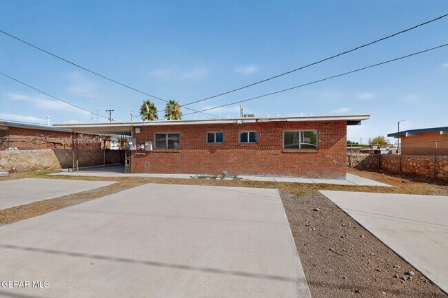 Building Photo - 5108 Yvette Ave