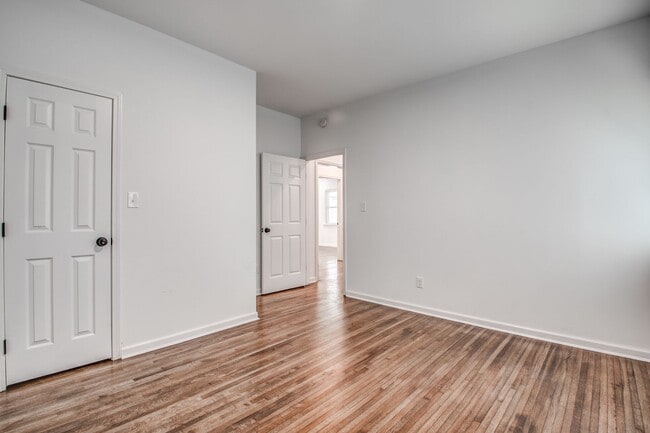 Building Photo - Live Stylishly. Live Comfortably. Live Mem...