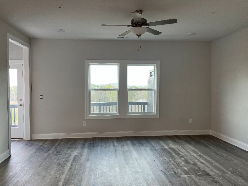 Building Photo - 812 Mackay Crk