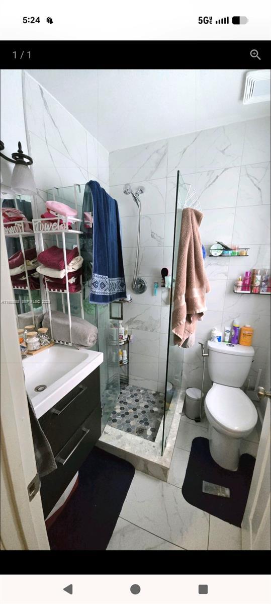 Building Photo - 535 NW 121st St