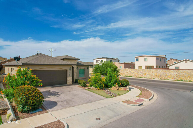 Building Photo - 14700 Harry Flournoy Ave