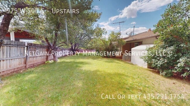 Building Photo - 975 W 500 S