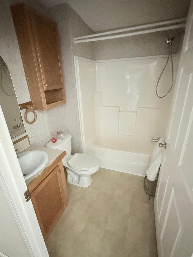 Building Photo - 2090 SW 85th Ave