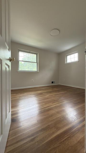Building Photo - 5602 Kings Park Dr