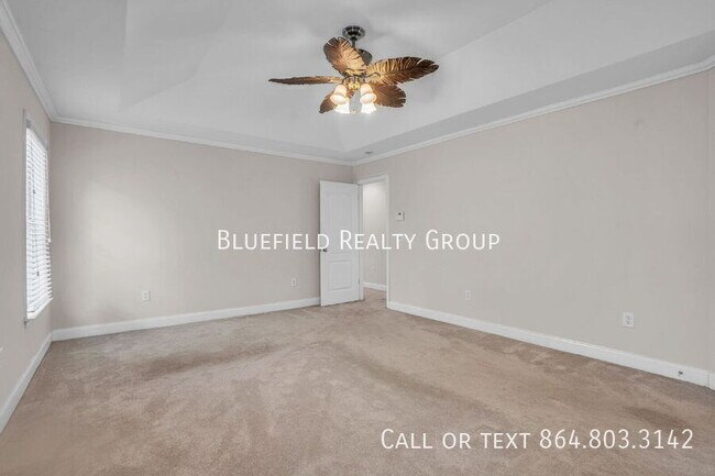 Building Photo - 343 Rhapsody Ln