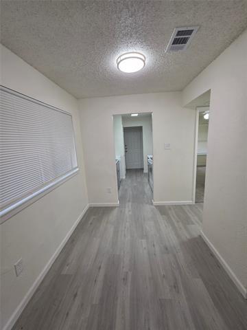 Building Photo - 1614 Windsong Ln