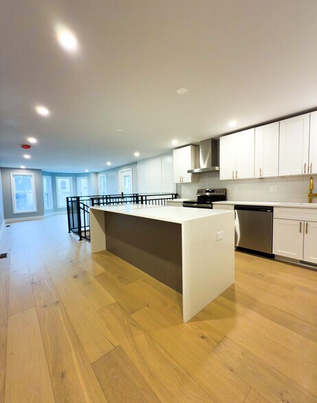 Kitchen - 21 High St