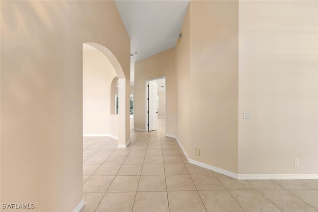 Building Photo - 366 Burnt Pine Dr