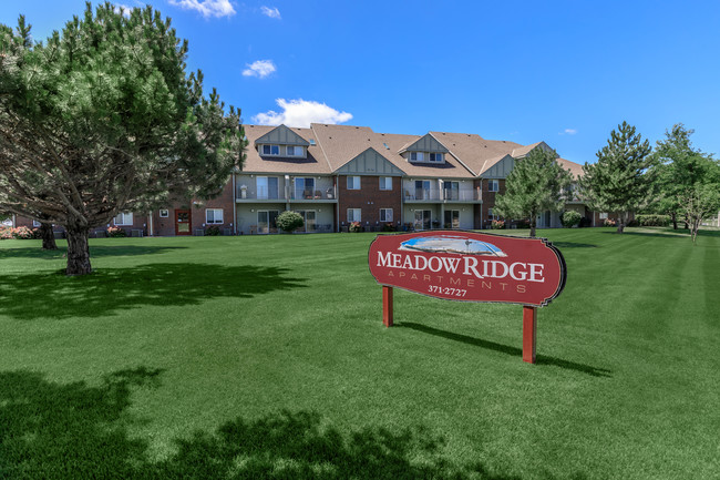 Building Photo - Meadow Ridge