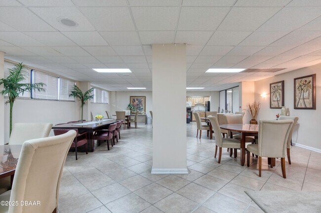 Building Photo - 1415 Ocean Shore Blvd