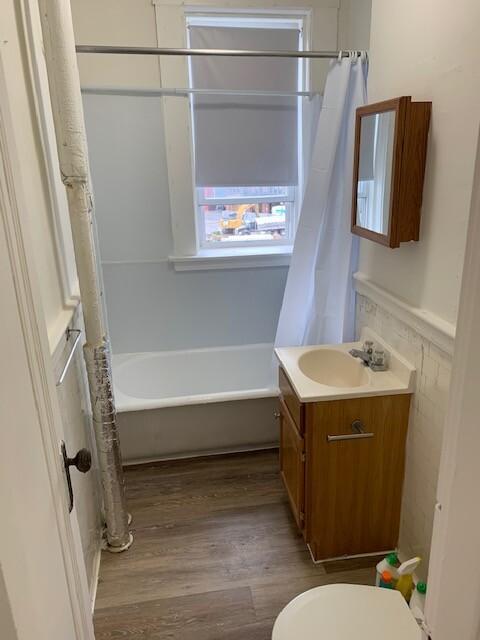 Building Photo - bedroom in Boston MA 02215