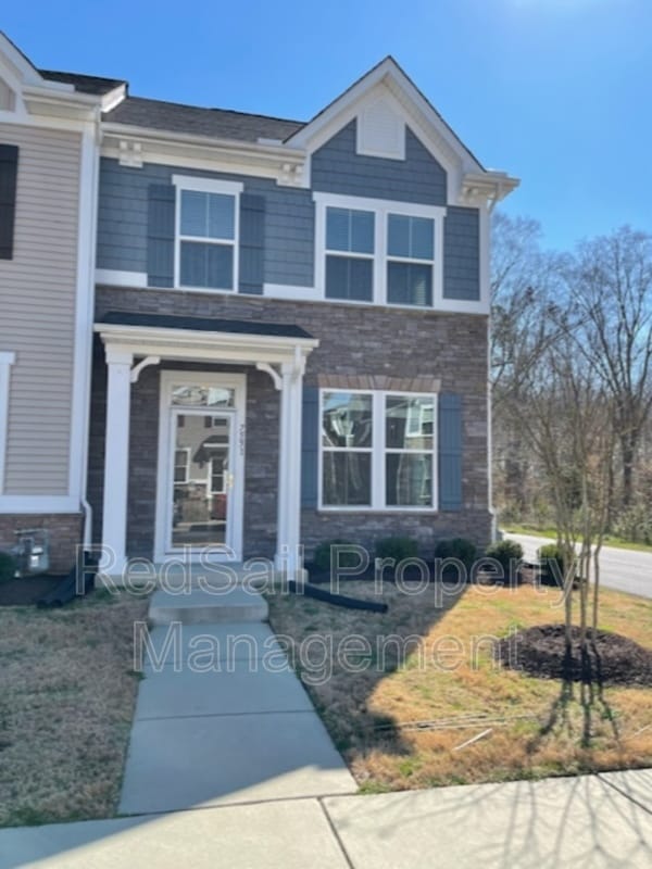 Building Photo - 7551 Luminary Dr