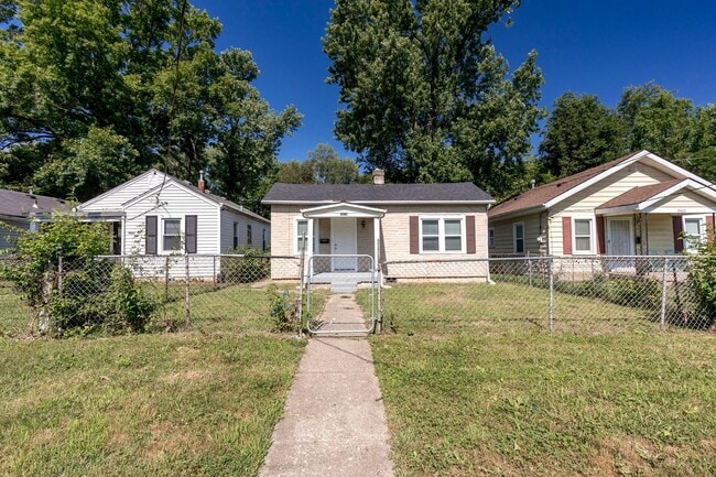 Building Photo - 3624 Parthenia Ave