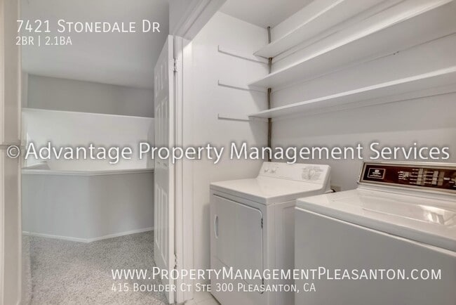 Building Photo - 7421 Stonedale Dr