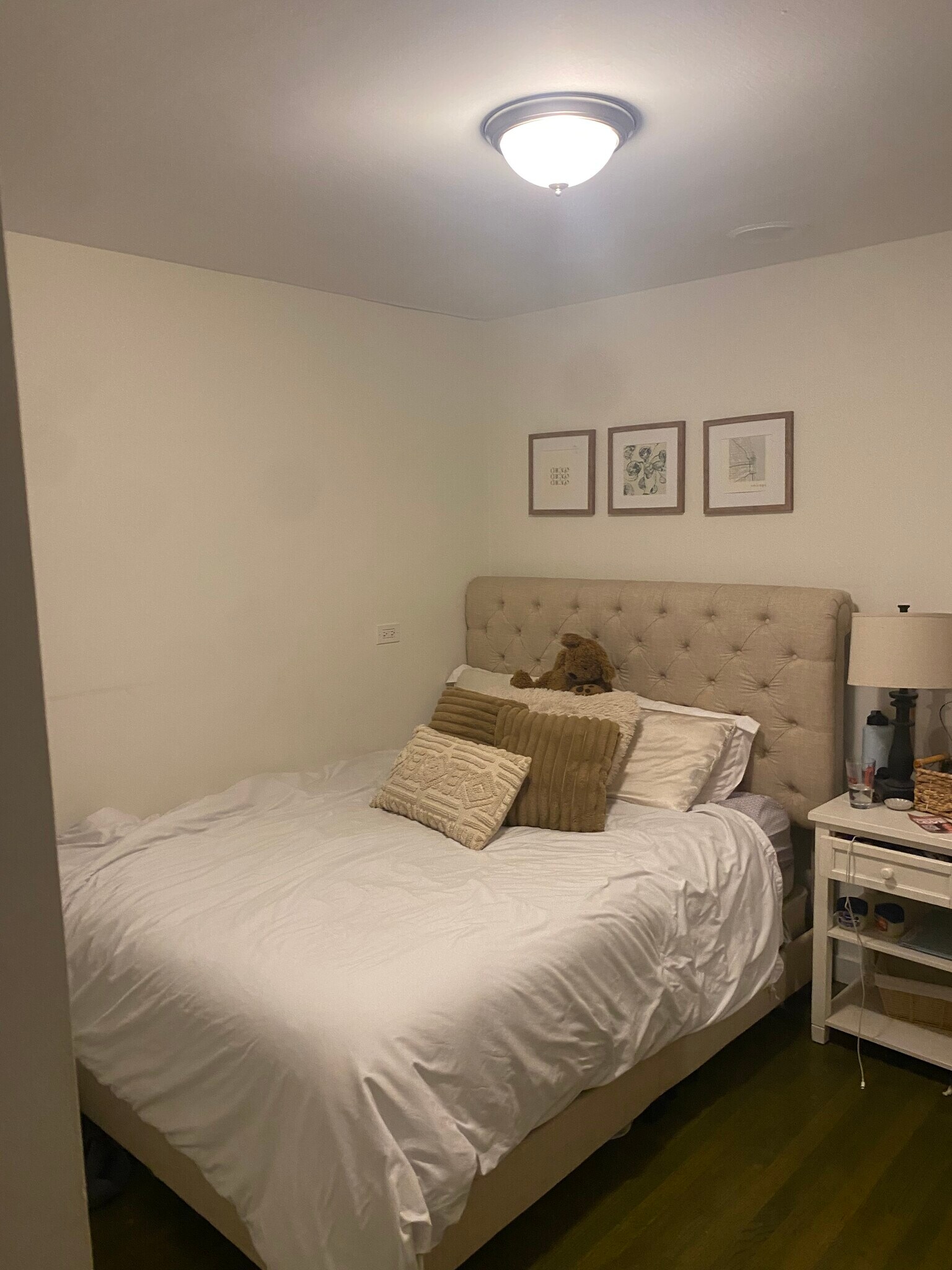 2nd Bedroom - 1419 N State Pkwy