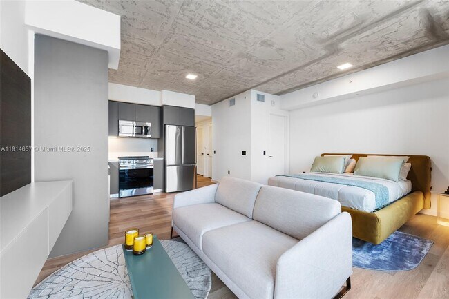 Primary Photo - 307 SW 5th St