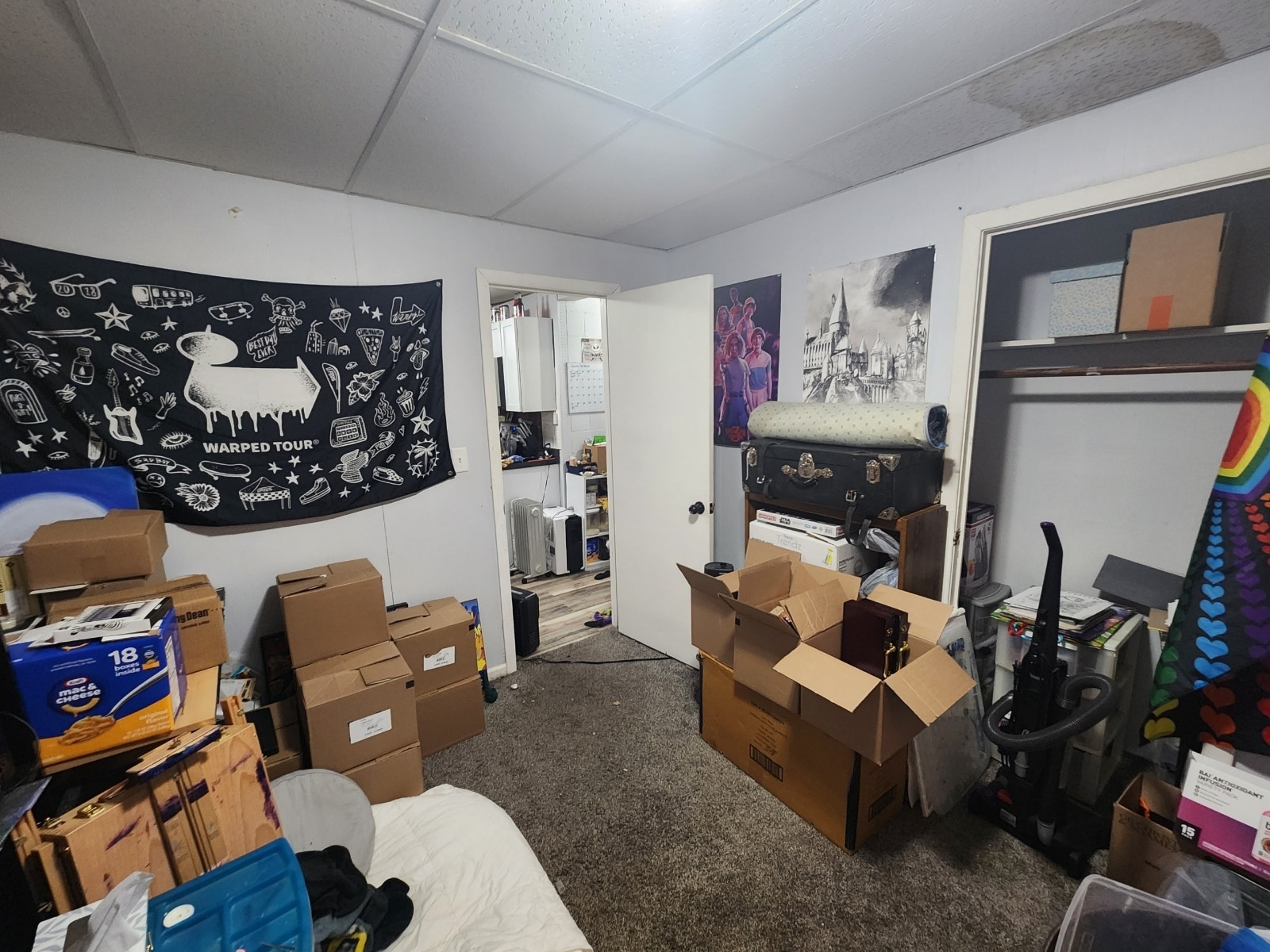 Building Photo - 622 S 4th St