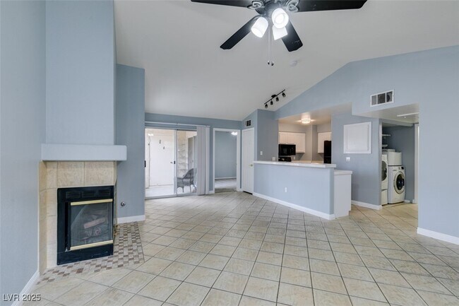 Building Photo - 2251 Wigwam Pkwy