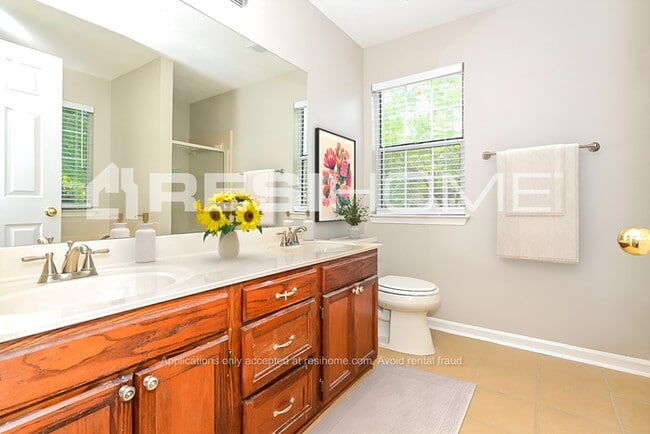 Building Photo - 5848 Rex Mill Dr
