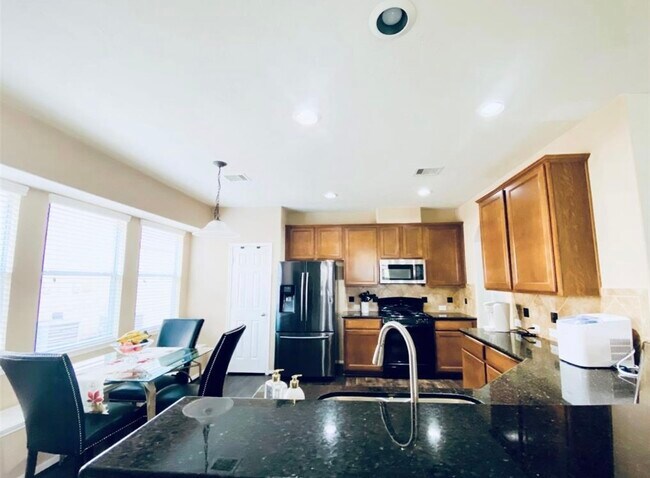 Building Photo - 3511 Heartland Key Ln