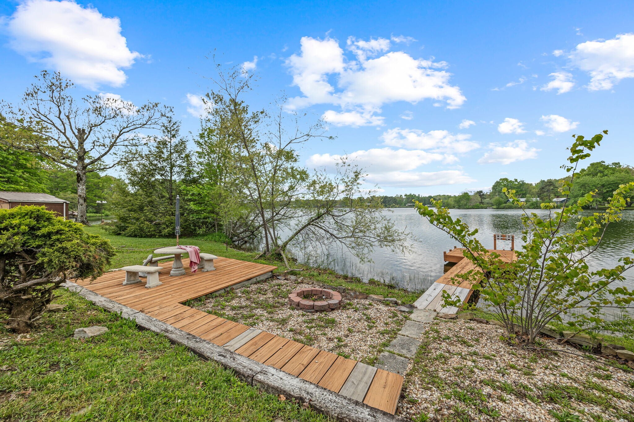 Building Photo - 258 Idlewild Dr