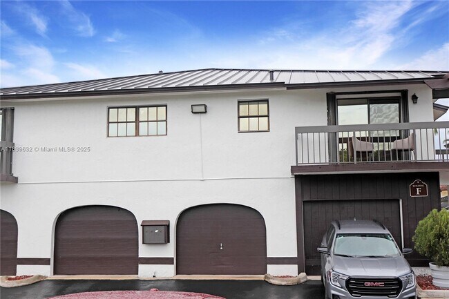 Building Photo - 1770 SW 122nd Ct