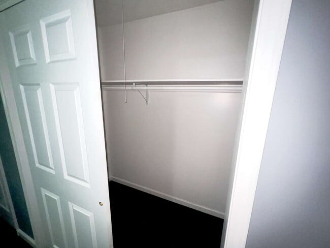 Building Photo - 2 Bed 1 Bath Apartment in Fair Play