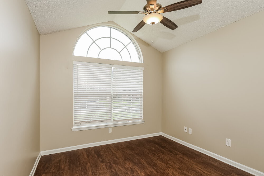 Building Photo - 338 Wildberry Ct