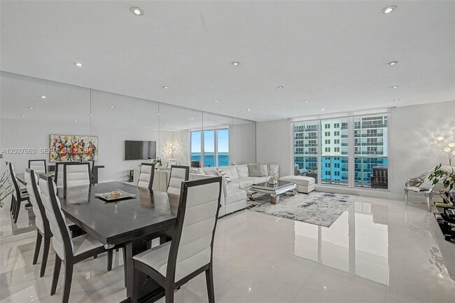 Building Photo - 2301 Collins Ave