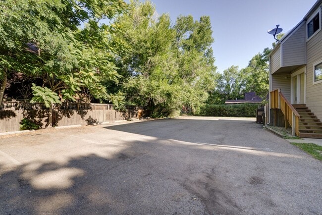 Building Photo - 1631 19th St