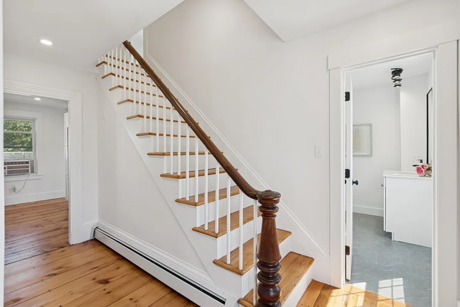 Building Photo - Modern Comfort Meets Country Charm in Cumberland