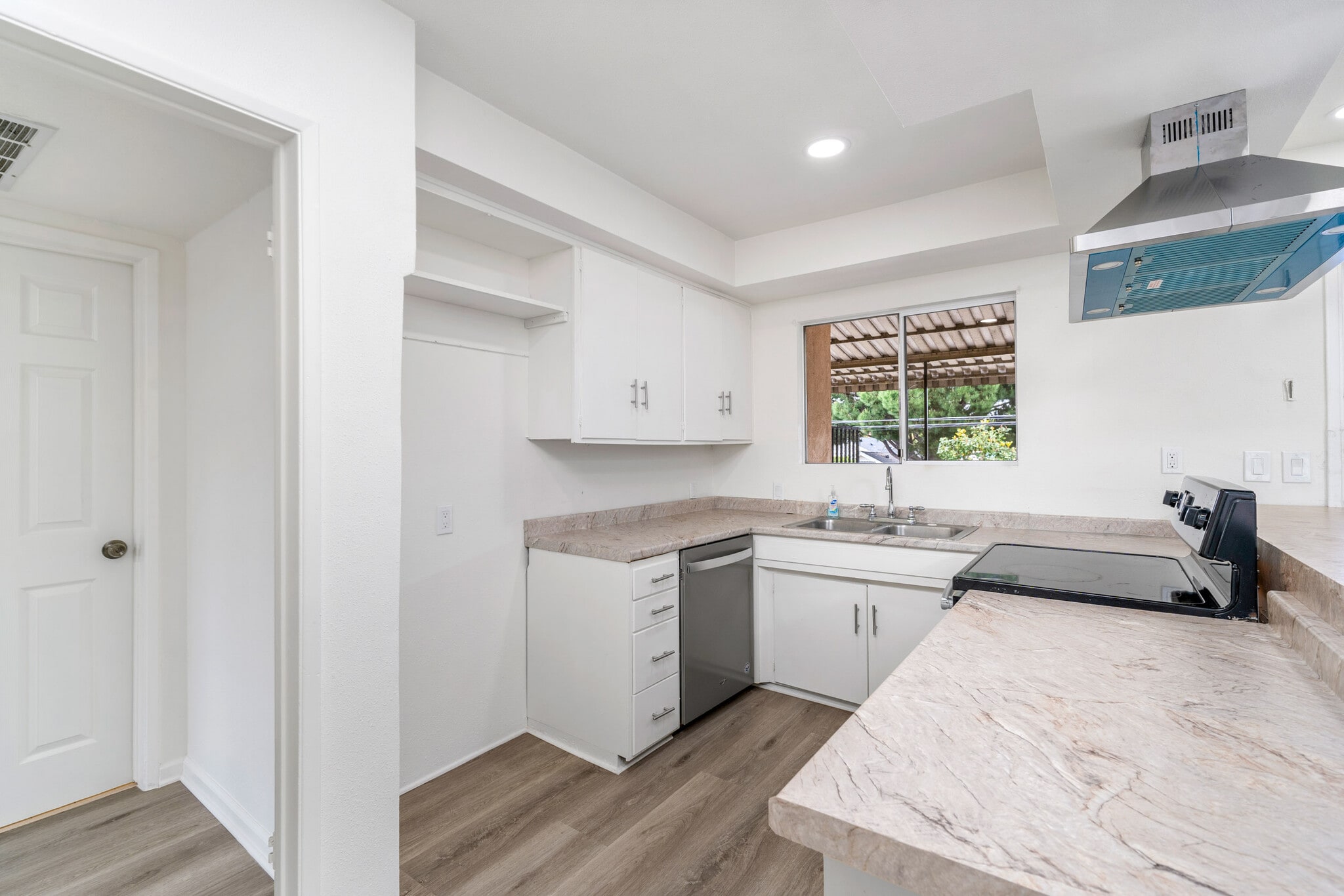 Building Photo - 1801 Greenleaf St