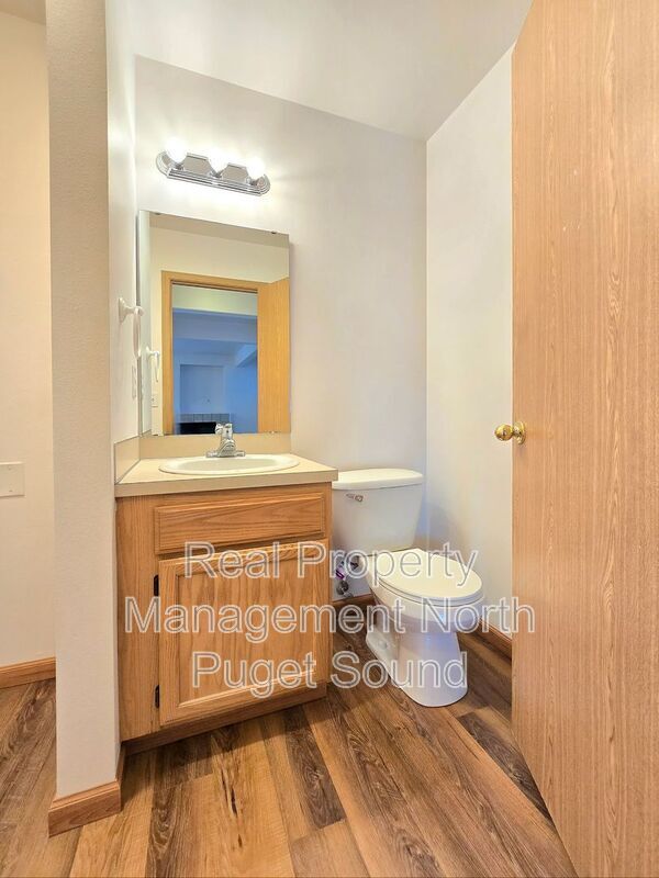 Building Photo - 5328 138th St NE