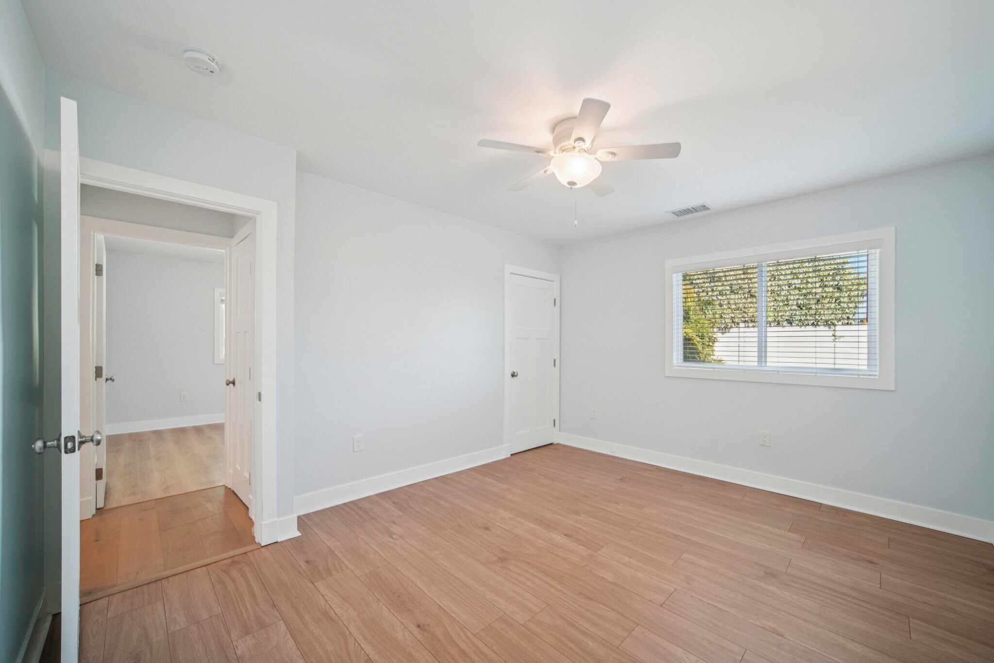 Building Photo - 1854 Homeworth Dr