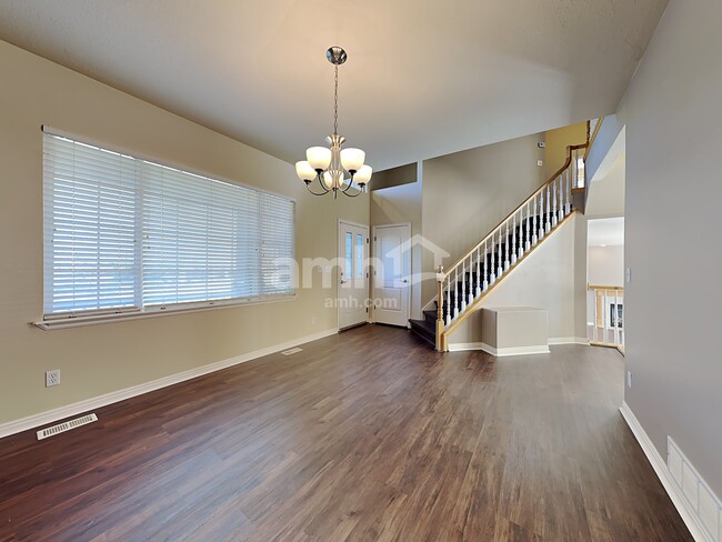 Building Photo - 4049 W Cimarron