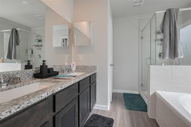 Building Photo - 5214 Briana Dee Dr