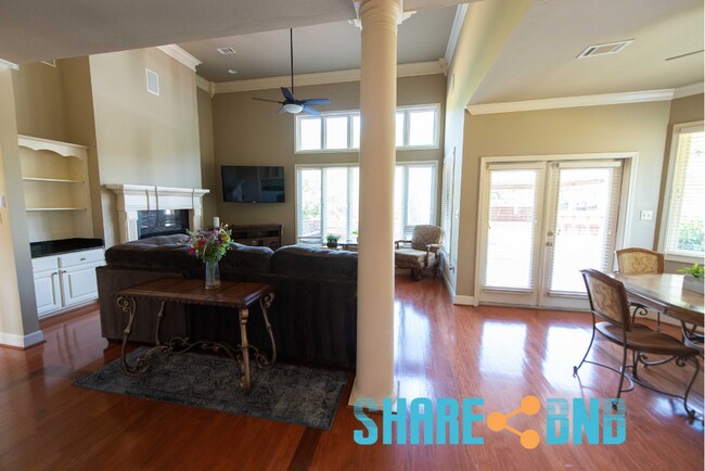 Building Photo - 48 Dartmouth Dr